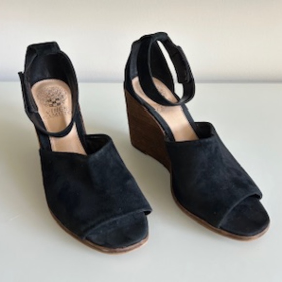 Vince Camuto Black Suede Wedge Peep-Toe Sandals - size 7.5 - Picture 1 of 4